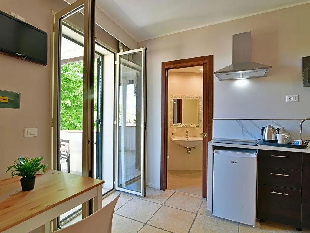 APARTMENT CLASSIC Room, Villa Linda, Catania