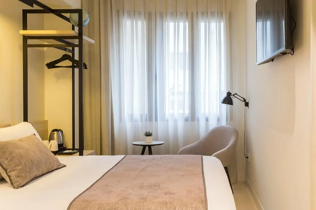 DOUBLE STANDARD Room, Denit Barcelona, Barcelona