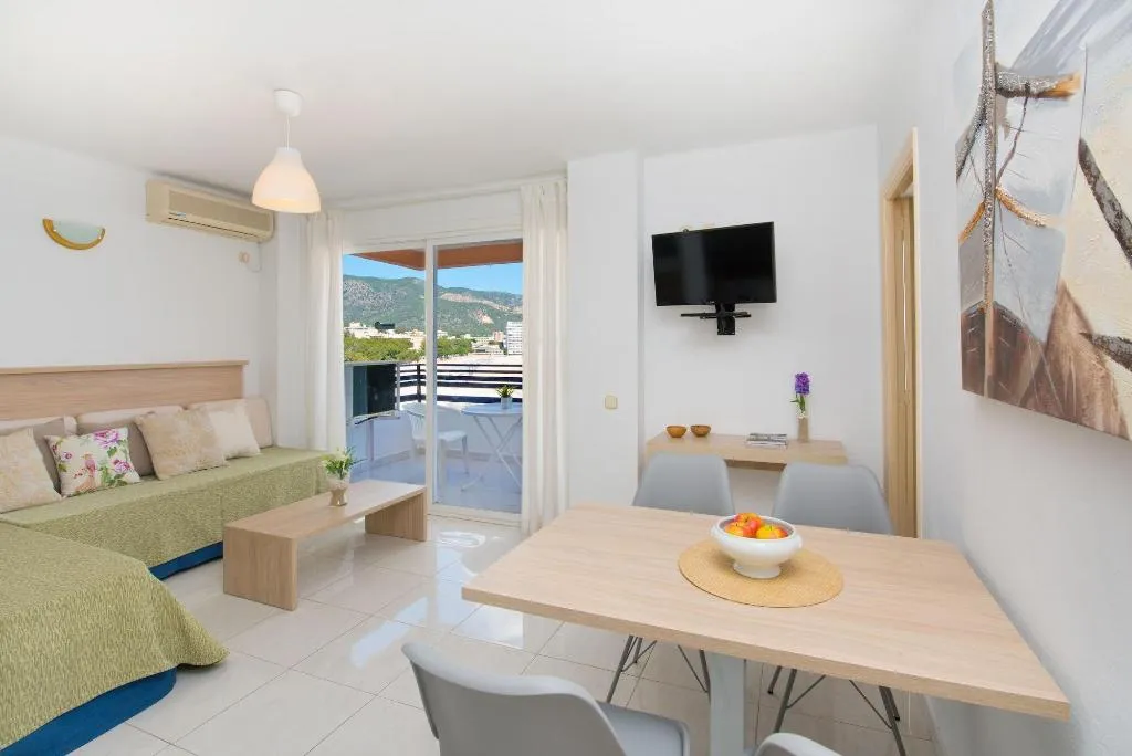 Room, Apartamentos Calablanca, Majorca