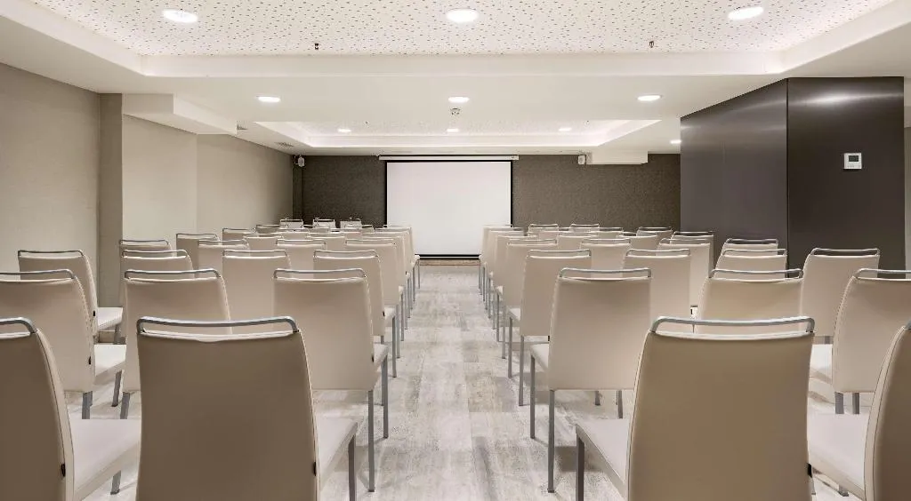 Conferences, NH Madrid Zurbano, Madrid