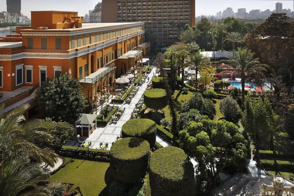 QUADRUPLE EXECUTIVE 2 DOUBLE BEDS Room, Cairo Marriott hotel & Omar Khayyam Casino, Cairo