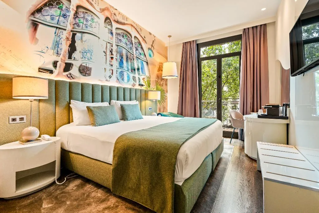 DOUBLE PREMIUM Room, Hotel Indigo Barcelona Plaza Catalunya, Barcelona