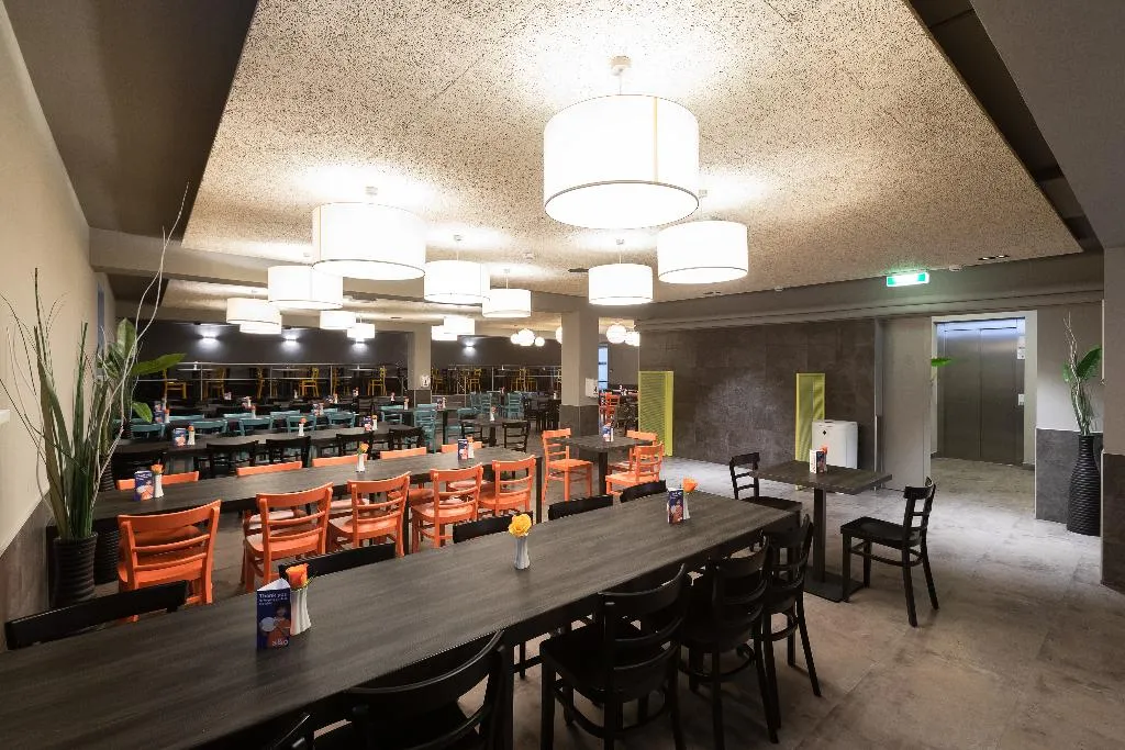 Restaurant, a&o Berlin Hauptbahnhof, Berlin