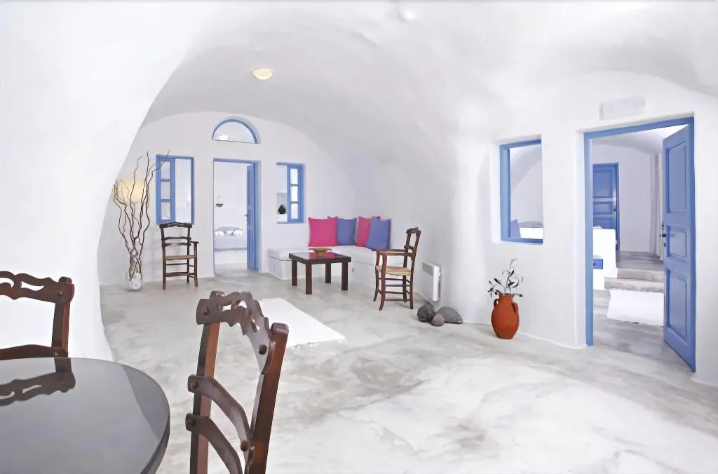 Room, Aghios Artemios Traditional Houses, Santorini