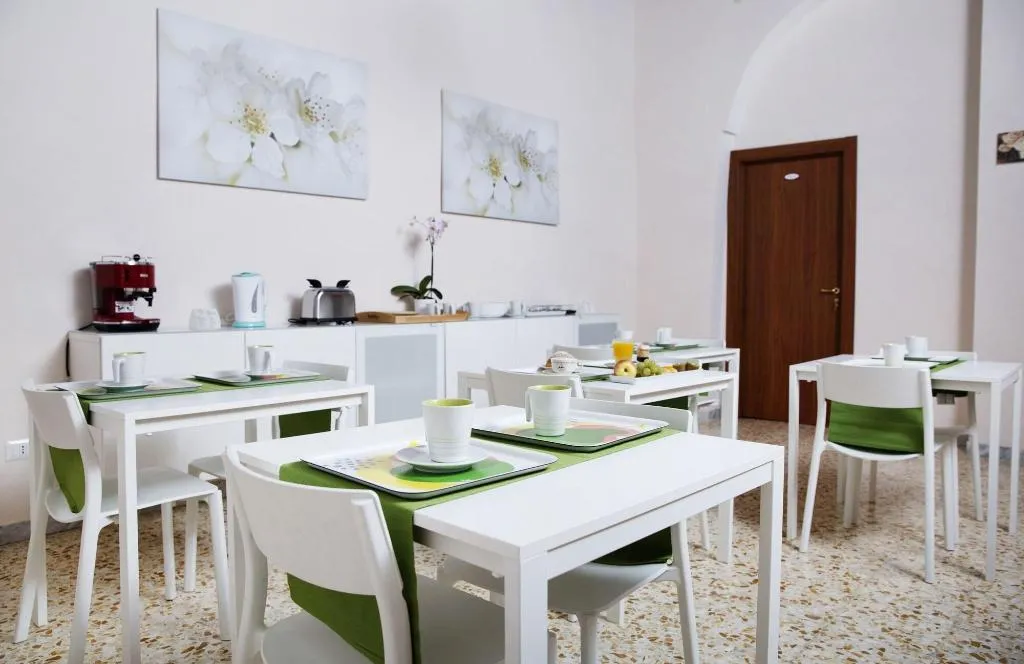 Restaurant, B&B Rochel, Naples