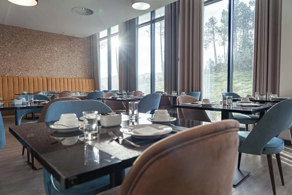 Restaurant, Pena Park Hotel, Porto