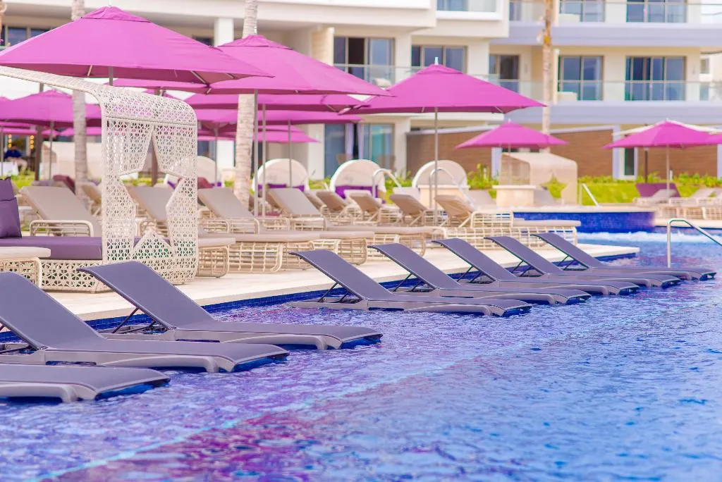 Pool, Planet Hollywood Cancun by Royalton, Cancun Area