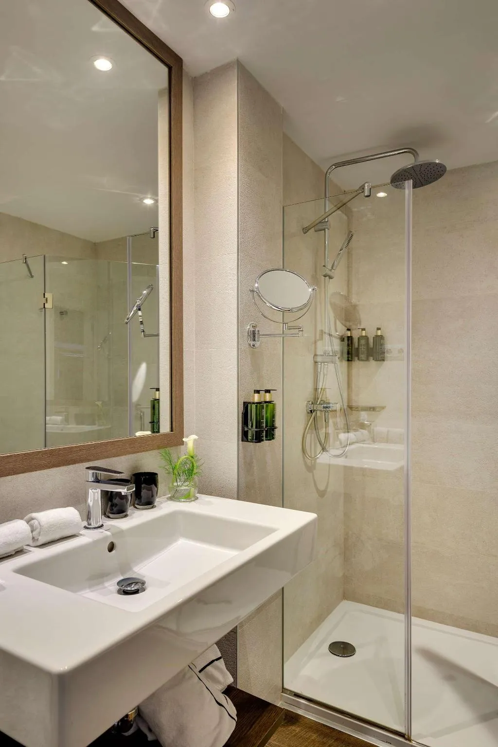 TRIPLE STANDARD Room, Melia Madrid Serrano, Madrid