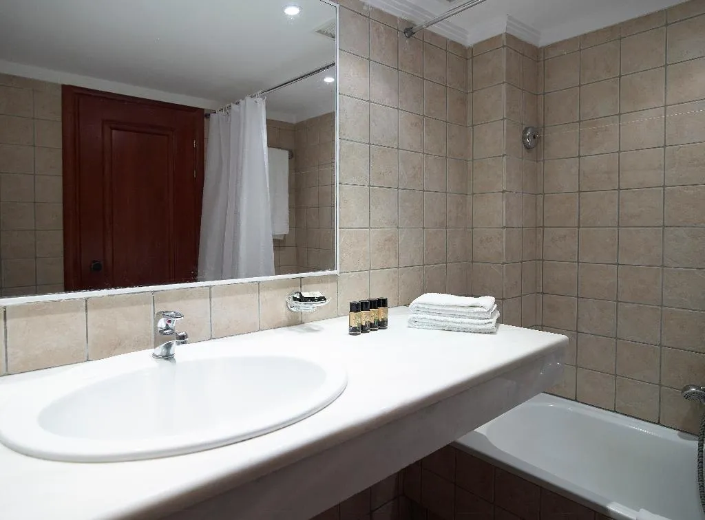 DOUBLE SINGLE USE STANDARD Room, Mitsis La Vita, Rhodes