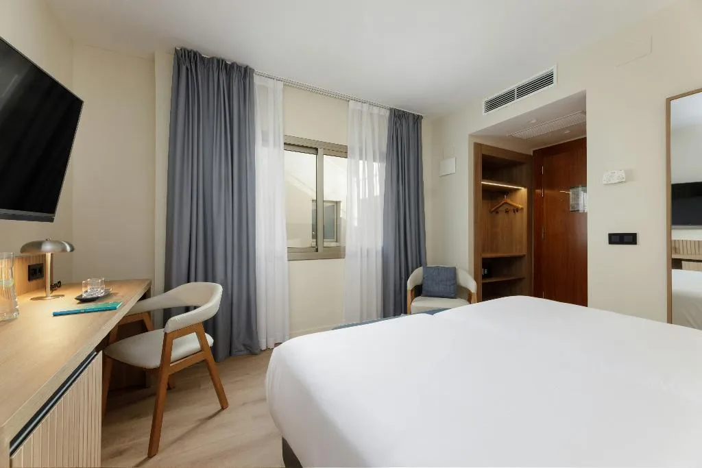 Double or Twin ECONOMY Room, Sercotel Kalma Sitges, Costa Brava