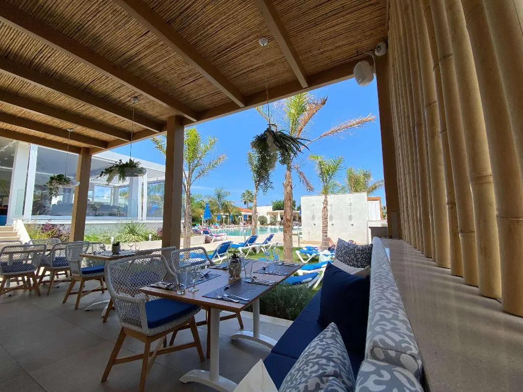 Restaurant, COOEE Kyknos Beach Hotel & Bungalows, Crete