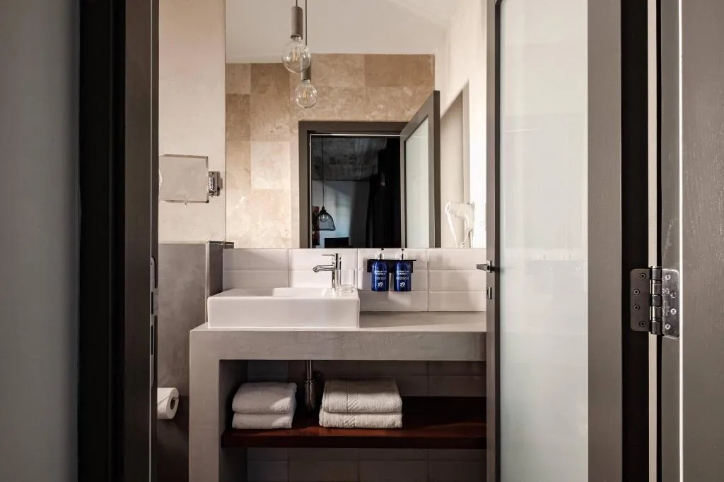 DOUBLE SUPERIOR QUEEN BED Room, 19 Rooms, Malta