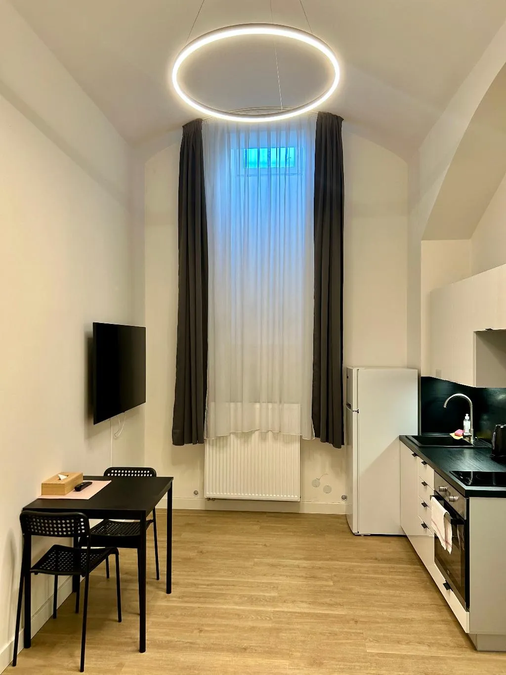 Double or Twin basement Room, Figaro Suites, Prague