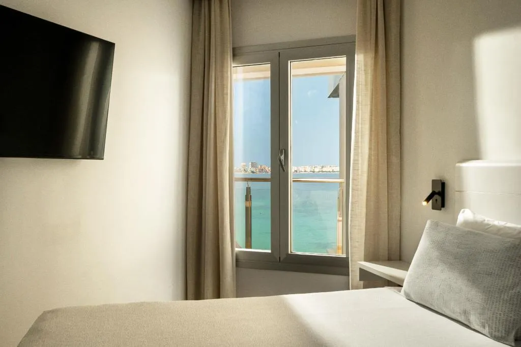 TOWNHOME SEA VIEW Room, Innside Alicante Porta Maris, Costa Blanca