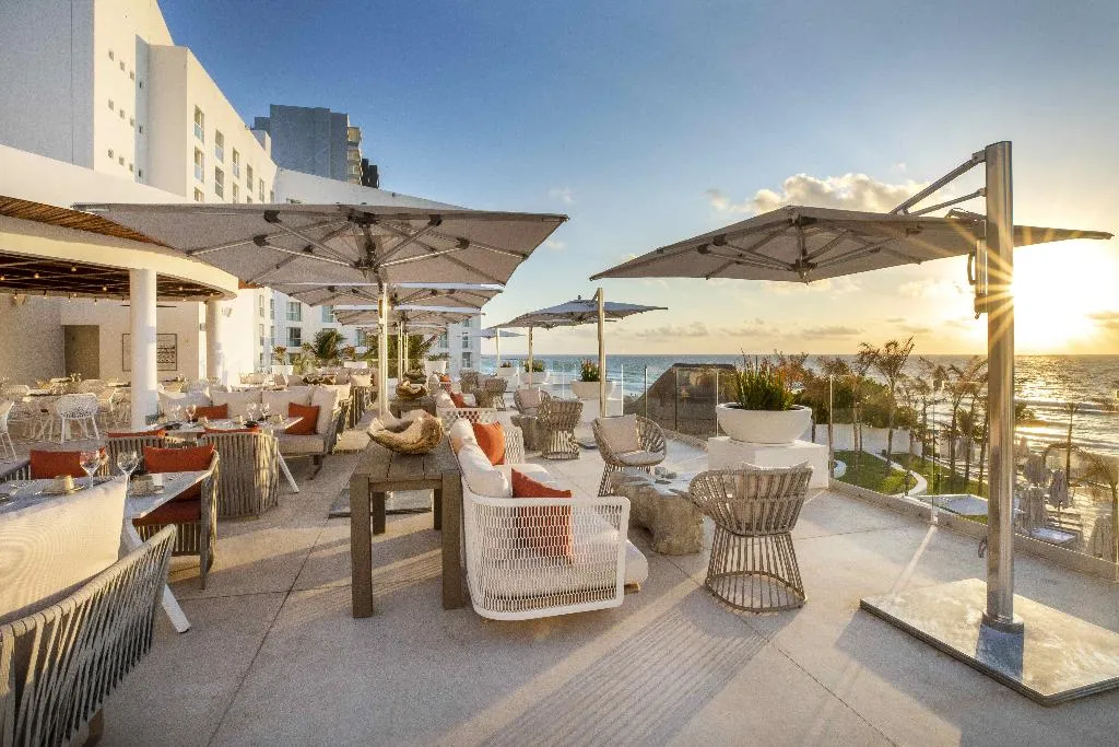 Restaurant, Le Blanc Spa Resort All inclusive - Adults Only, Cancun Area