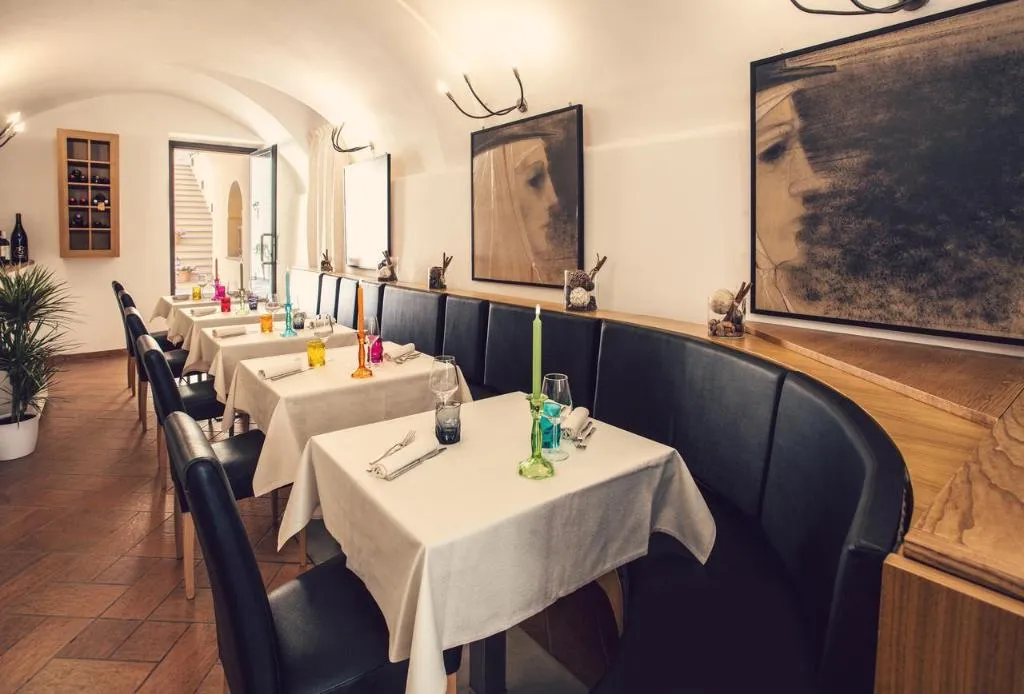 Restaurant, Duomo, Cagliari