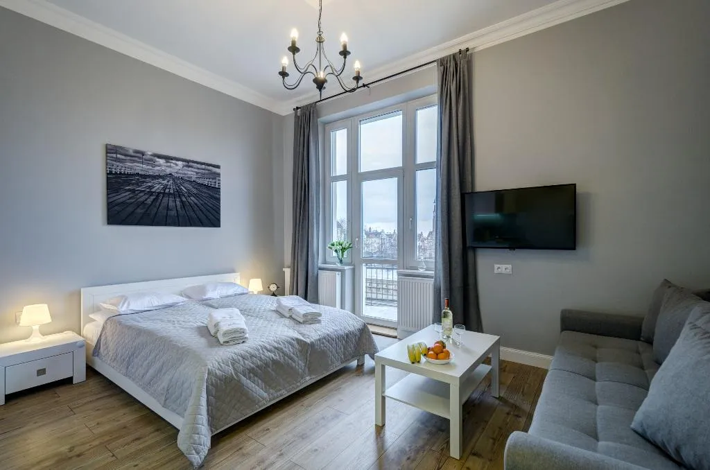 STUDIO WITH BALCONY Room, Dom & House - Apartments Podjazd Central Sopot, Gdansk