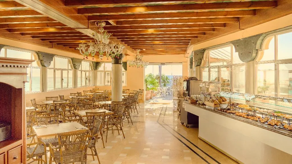 Restaurant, Hotel Fénix Torremolinos Adults Only Recommended, Costa Del Sol