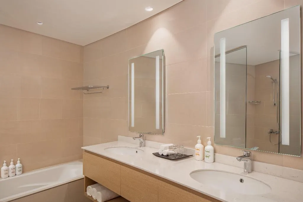 SUITE PREMIUM ONE BEDROOM Room, Holiday Inn Hotel & Suites Dubai Science Park, Dubai