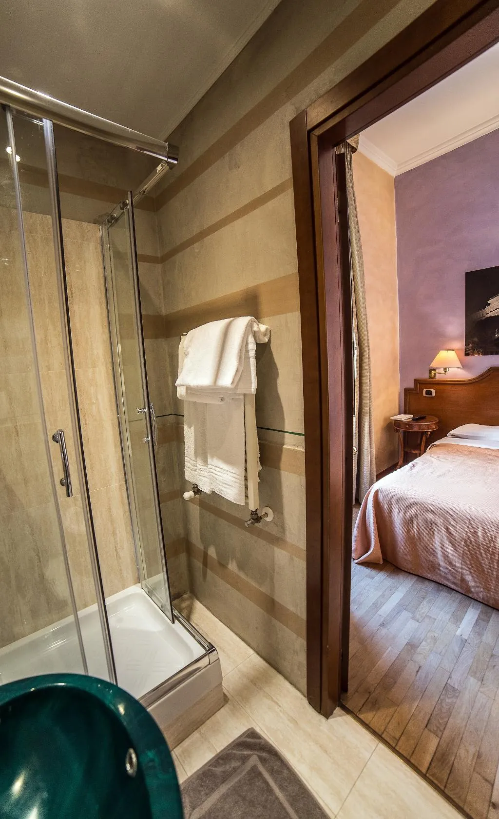Double or Twin STANDARD Room, Kent, Rome