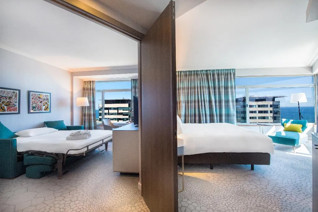 SUITE ONE BEDROOM Room, Hilton Diagonal Mar Barcelona, Barcelona