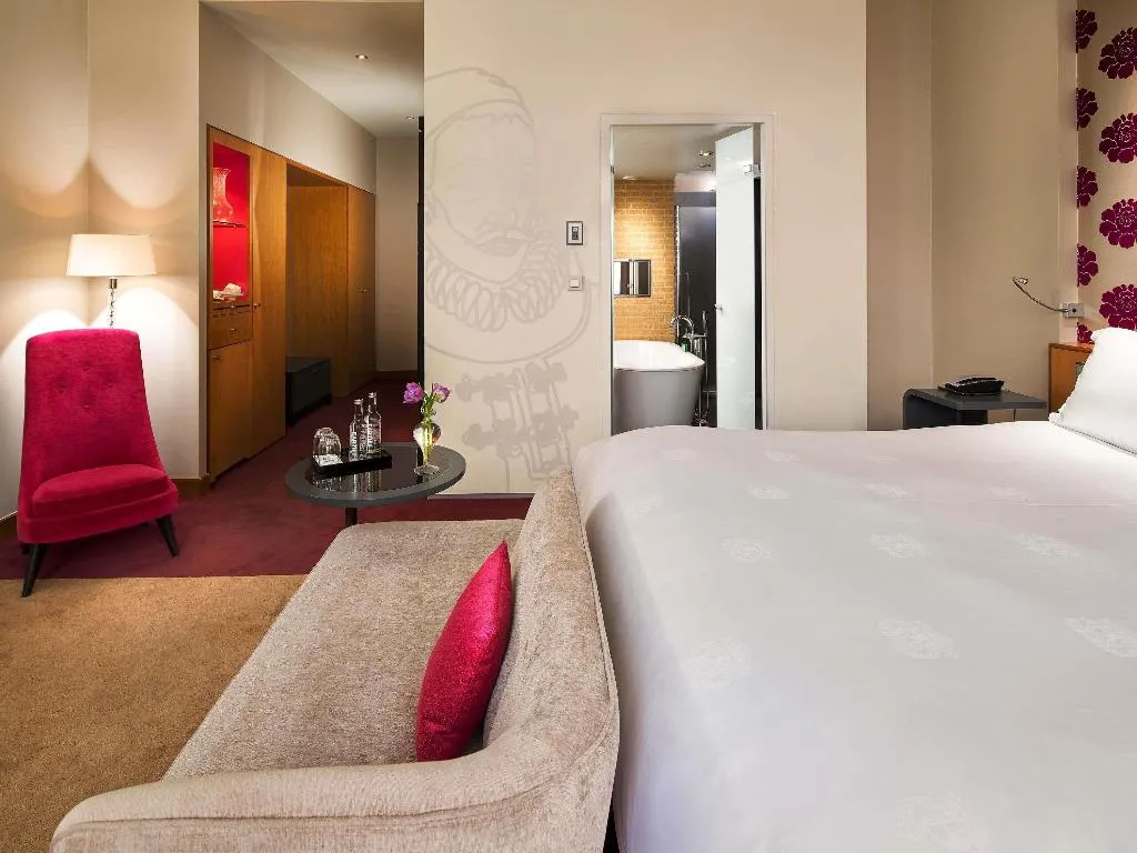 JUNIOR SUITE WITH VIEWS Room, Sofitel Legend the Grand Amsterdam, Amsterdam