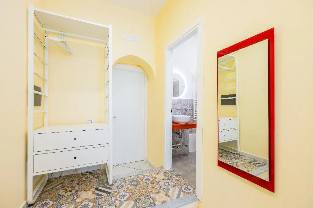 DOUBLE STANDARD Room, La Casa Di Bruno, Naples