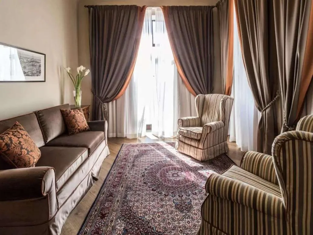 Room, Palazzo Leopoldo Dimora Storica & Spa, Florence
