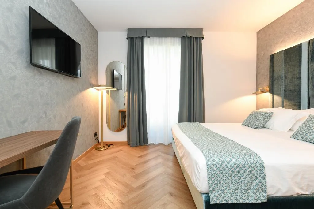DOUBLE SUPERIOR Room, Palazzo Santo Spirito, Milan