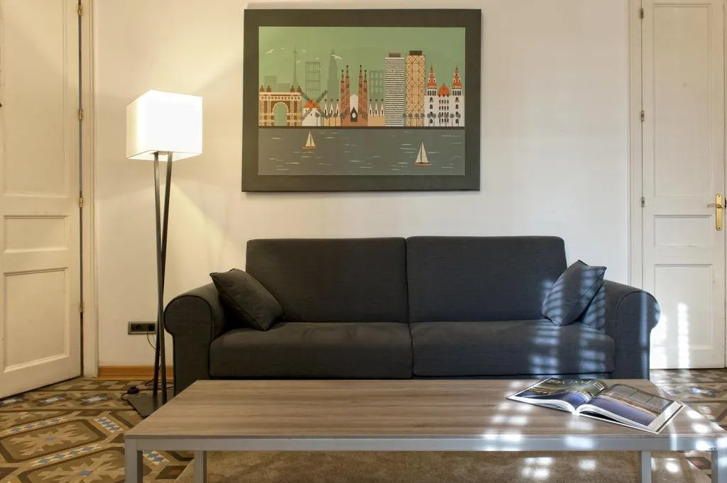APARTMENT CAPACITY 5 THREE BEDROOM Room, MH Apartments Tetuan, Barcelona
