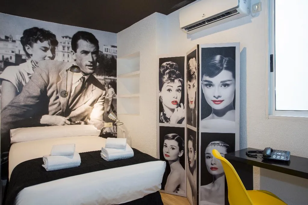 SINGLE STANDARD Room, Casual Vintage Valencia, Valencia