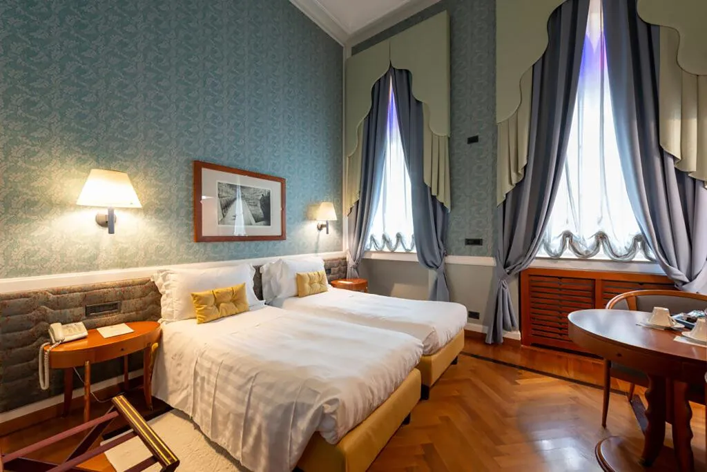 Double or Twin CLASSIC Room, Grand Hotel Ortigia, Catania