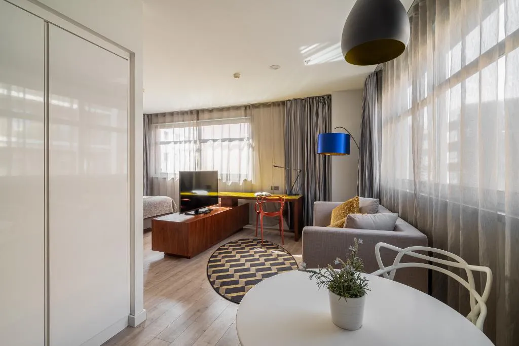 STUDIO STANDARD Room, Naitly Barcelona Poblenou, Barcelona