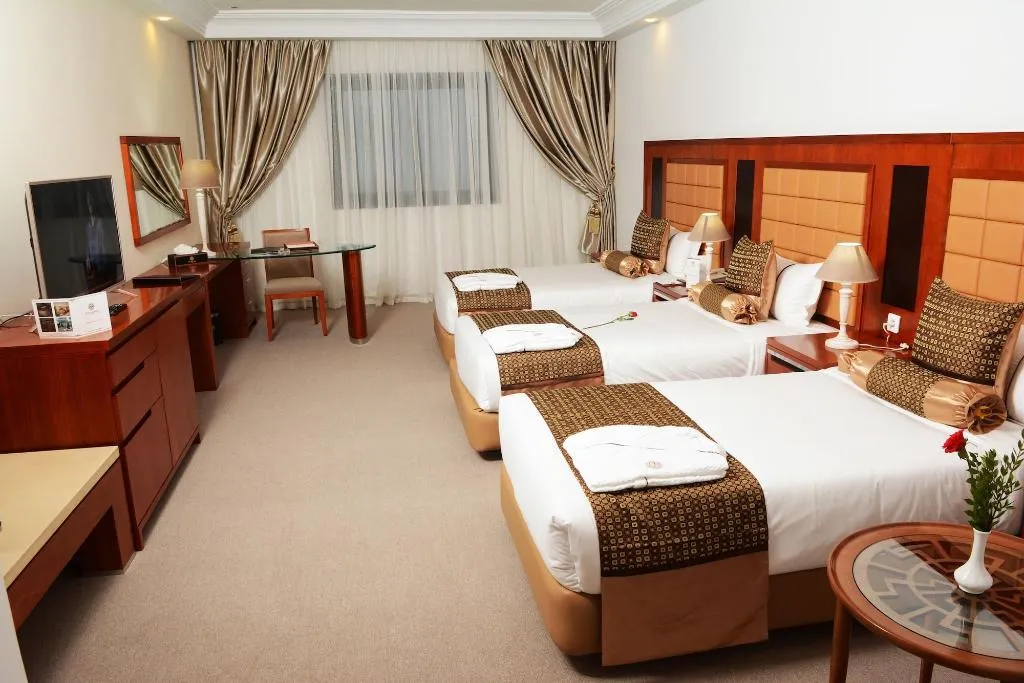 Room, Marigold, Tunisia
