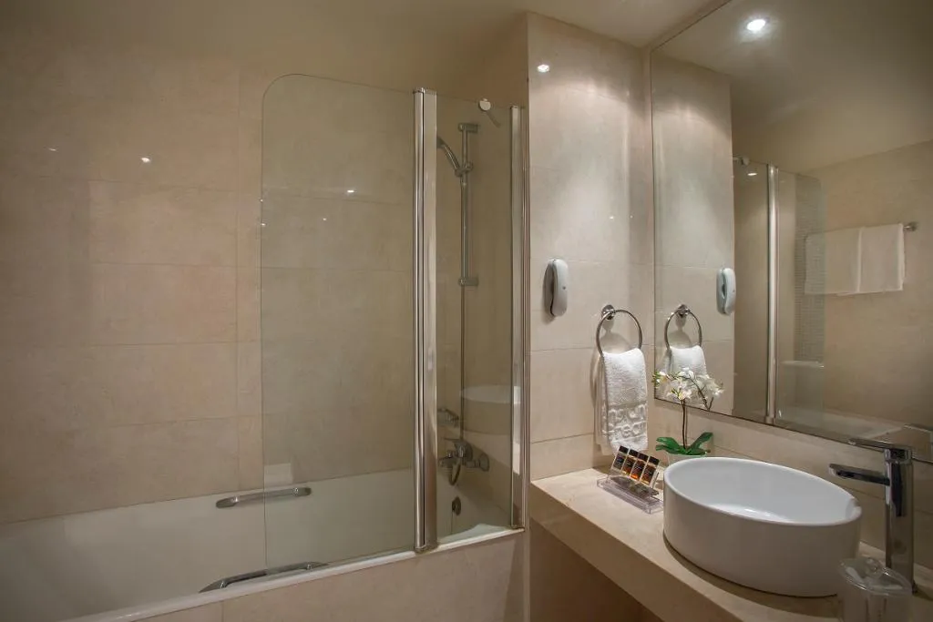 SINGLE STANDARD Room, Constantinos The Great Beach Hotel, Cyprus