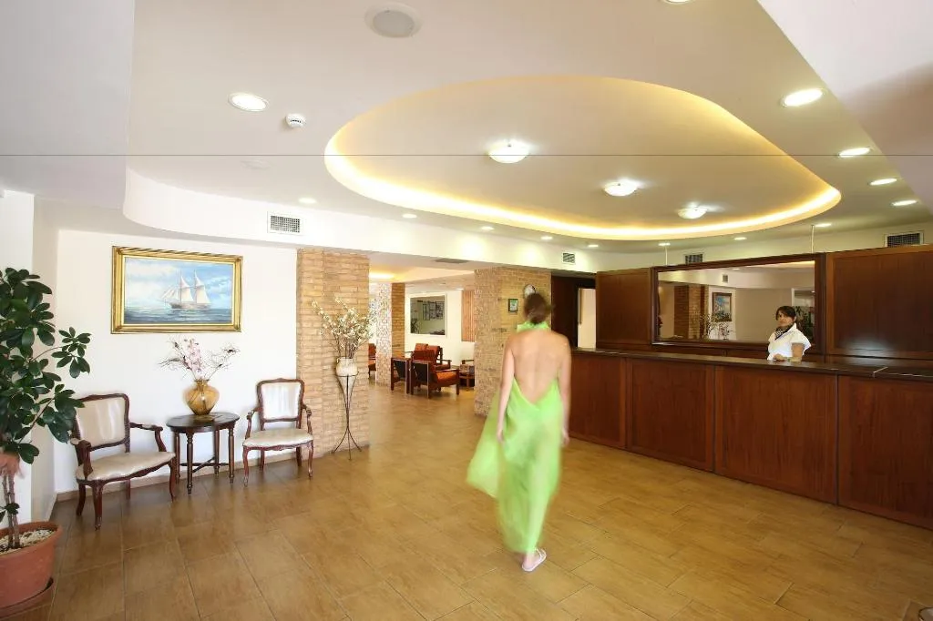 Lobby, Hotel Triton, Crete