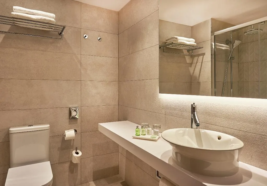 DOUBLE SINGLE USE STANDARD Room, NH Sants Barcelona, Barcelona