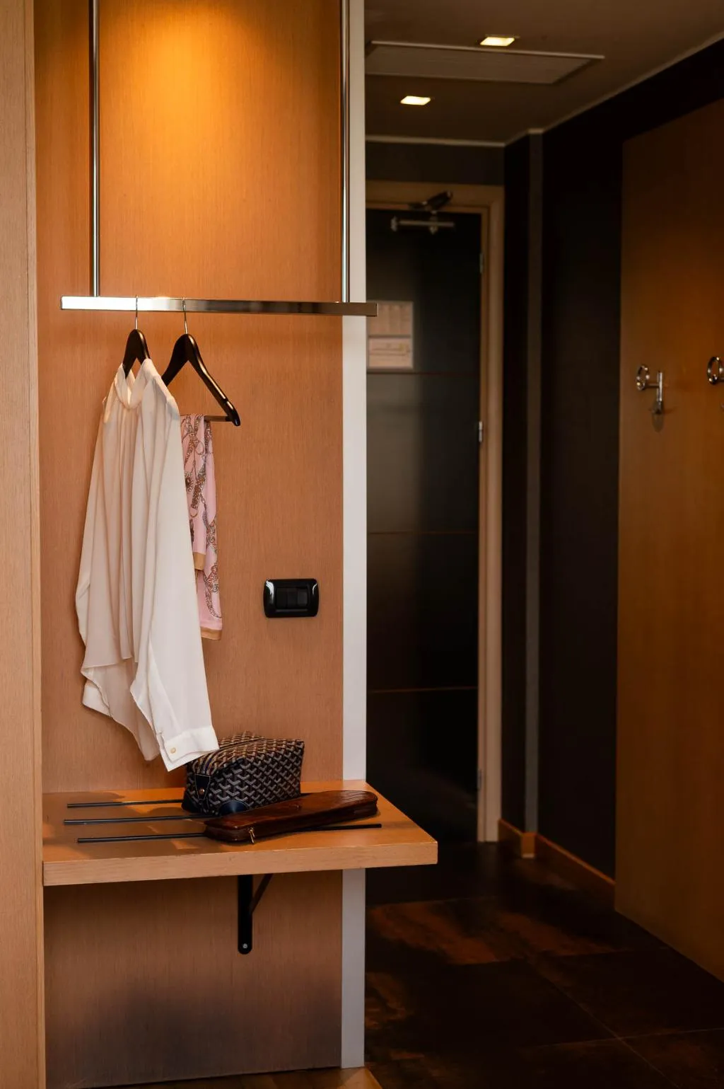 DOUBLE SINGLE USE CLASSIC QUEEN BED Room, Axolute Comfort Hotel - Cantu, Milan