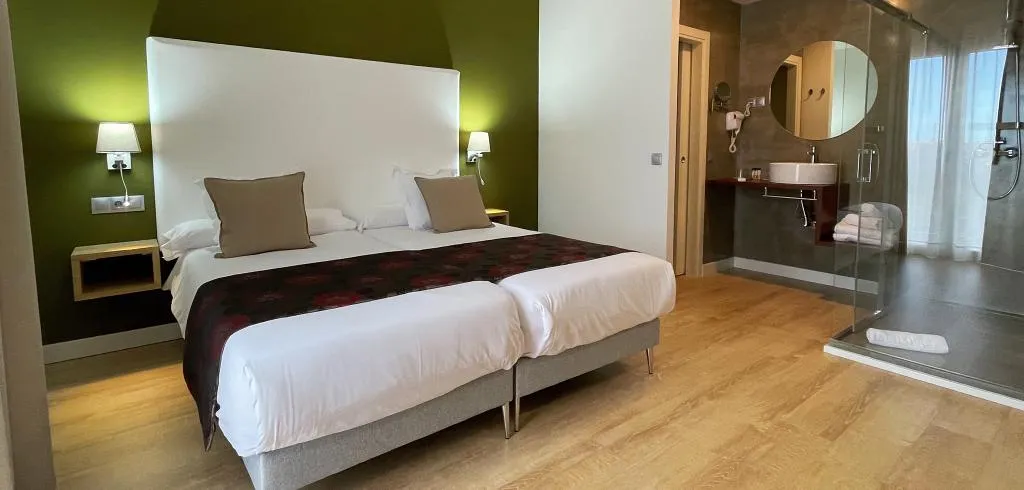 Double or Twin DELUXE LAND VIEW Room, Añoreta Suites, Costa Del Sol