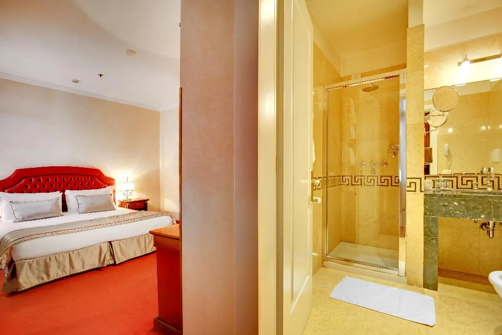 DOUBLE CLASSIC Room, Dona Palace, Venice