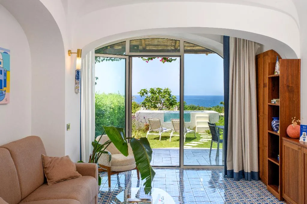VILLA DELUXE OCEAN VIEW Room, Orablu Exclusive Villas, Naples