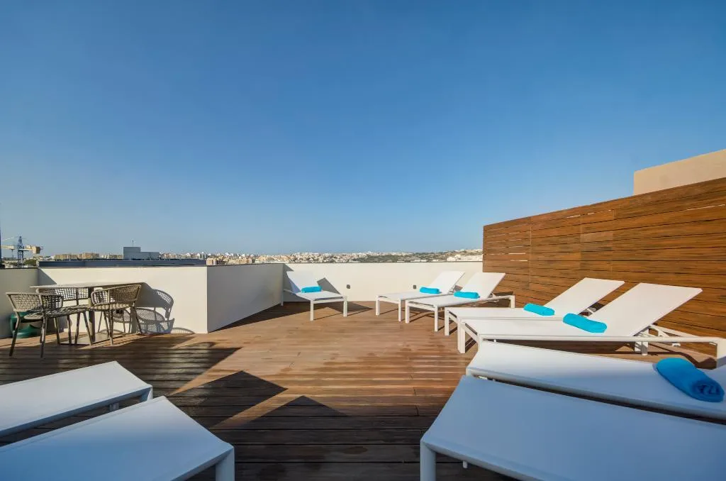 Pool, Noru Hotel, Malta