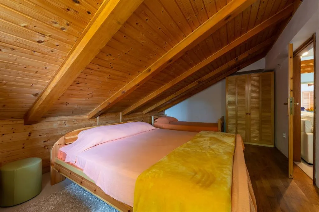 APARTMENT THREE BEDROOMS Room, Villa Ratac, Dubrovnik