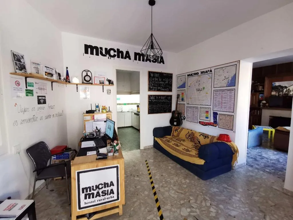 Lobby, Mucha Masia Hostel Rural-Urbà, Barcelona