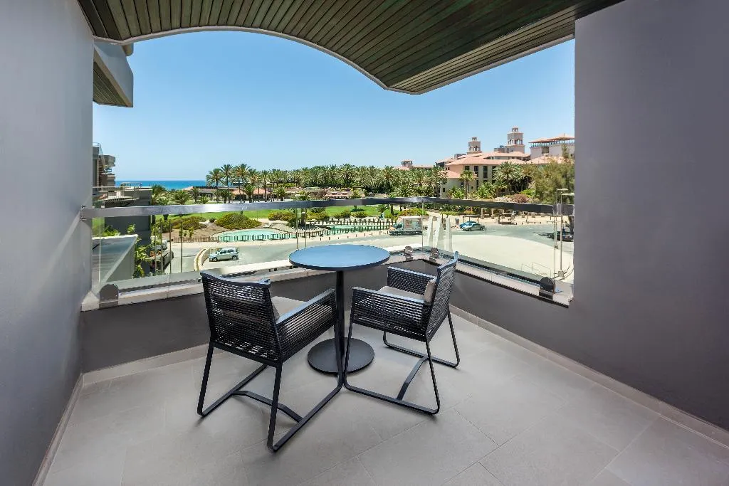 Double or Twin DELUXE Room, Hotel Faro, a Lopesan Collection Hotel, Gran Canaria