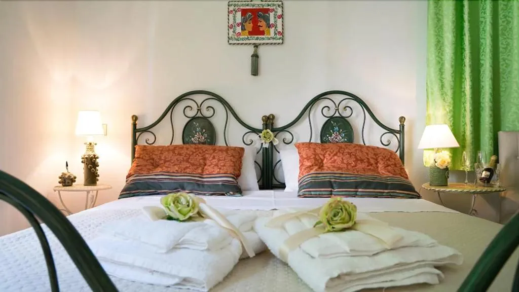 Room, Al Bastione Normanno, Catania