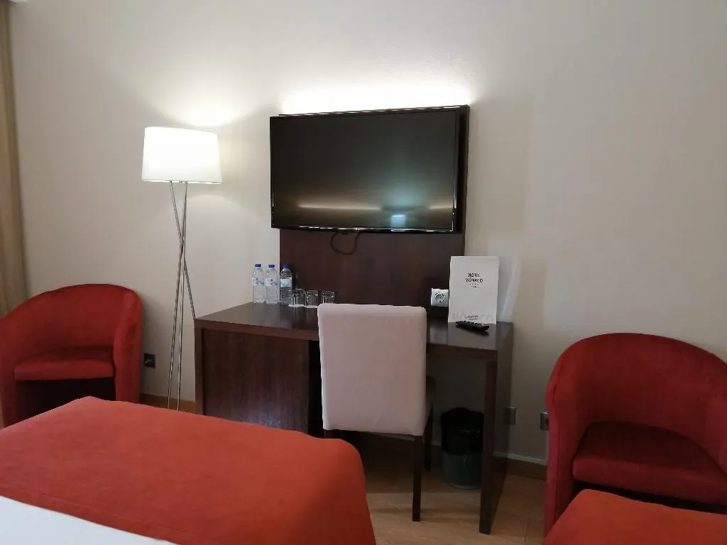 TRIPLE CLASSIC Room, Monaco, Algarve