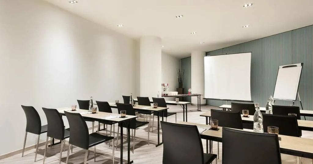 Conferences, Hotel Barcelona Condal Mar Affiliated by Meliá, Barcelona
