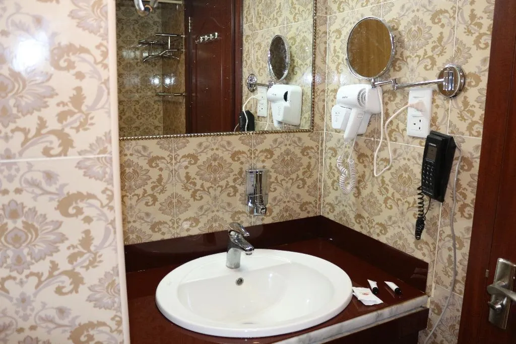TRIPLE STANDARD Room, Mariana Hotel, Dubai