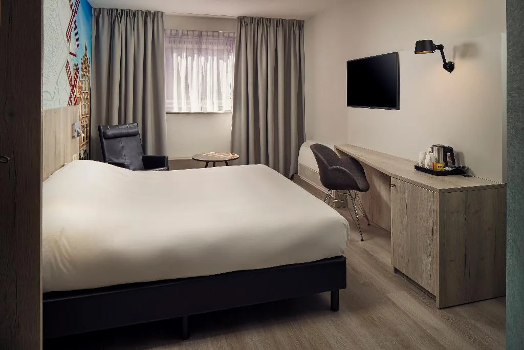 DOUBLE STANDARD Room, Inntel Hotels Amsterdam Centre, Amsterdam